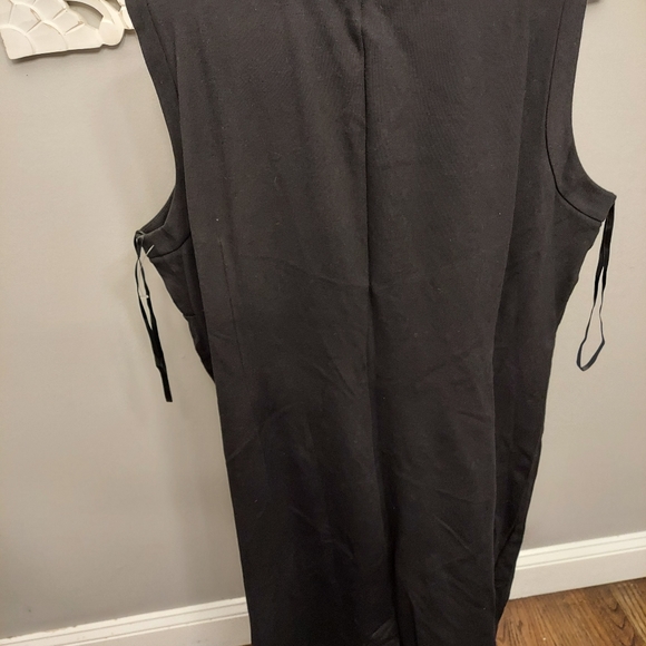 Talbots Black Dress With Black Shiny Embelishments on the collar Size 22W NWOT - Picture 2 of 2